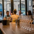 Do Wine Bars Offer Wine Tastings?